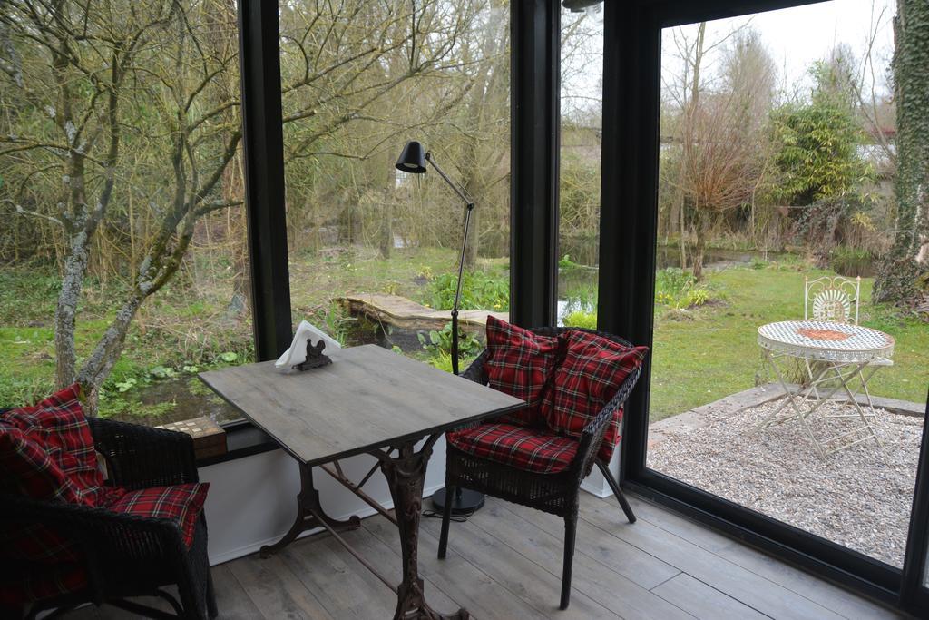 Chambres D'Hotes, Gites La Petite Madeleine La Madelaine-sous-Montreuil Eksteriør billede